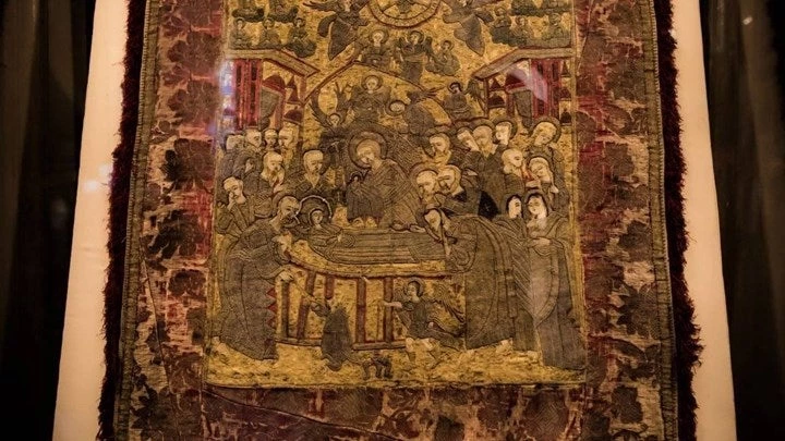 Εδώ άναψε η φλόγα της Επανάστασης – Βίντεο από την Ιερά Μονή Αγίας Λαύρας